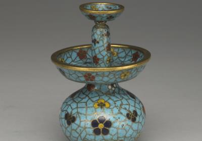 图片[2]-Candle stand from the set of five altar pieces with plum-blossom decoration in cloisonne enamels, Qing dynasty, Kangxi reign (1662-1722)-China Archive